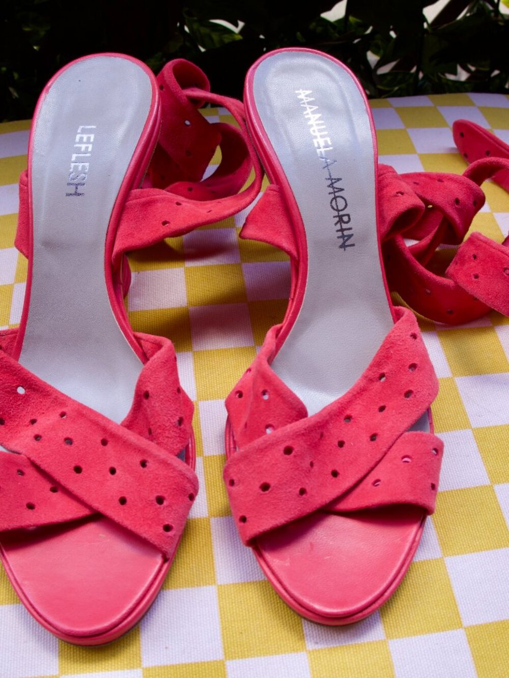 Vintage Manuela Morin Le Flesh Coral Suede Perforated Ankle Tie Heels Size 38 - Picture 9 of 16